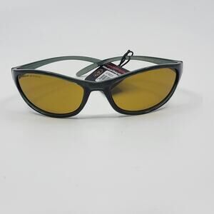 Eagle Eyes  Sunglasses with Polarized TriLenium Lens Wrap Style #20210 New